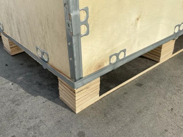 Sandbaggy Collapsible Wood Shipping Crate w/ Pallet (48″x48″x 48″) - Image 3